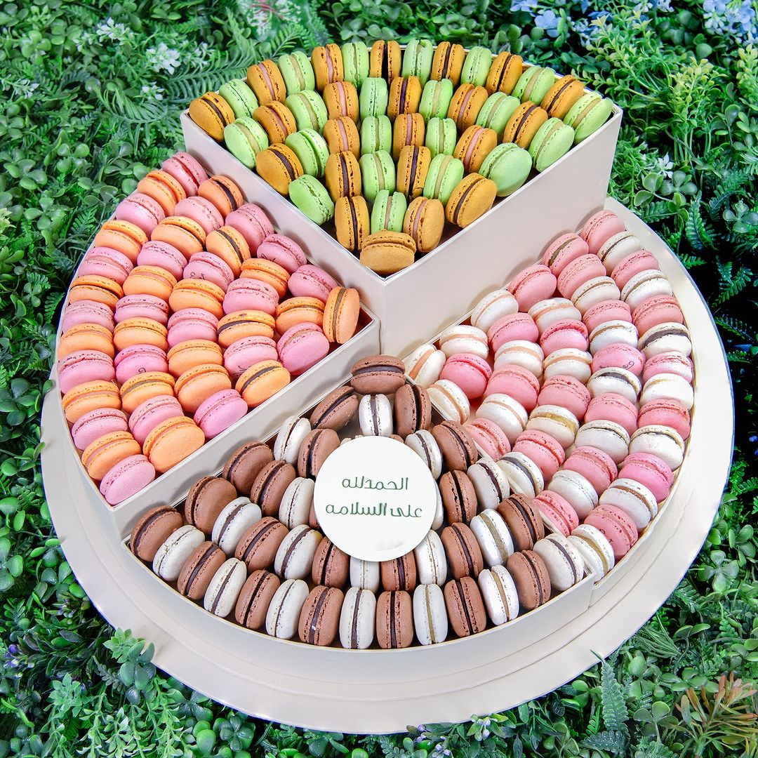 Le macarons chocolatier -Macarons tray (73)